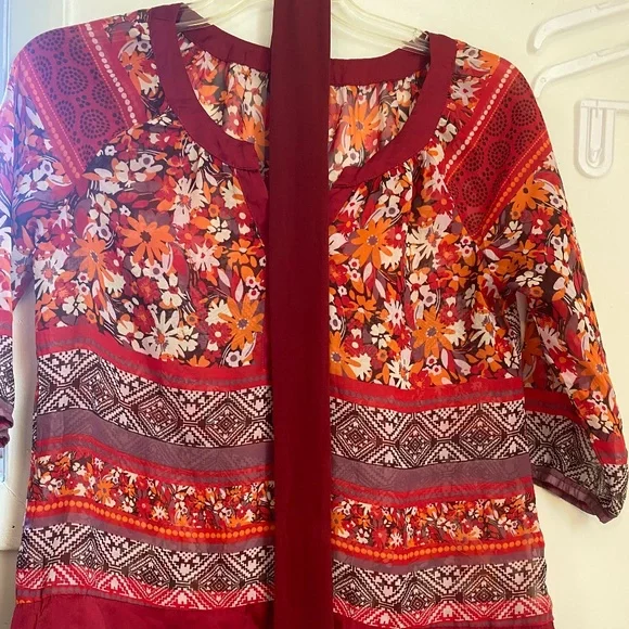 Flowered pattern blouse - Picture 5 of 6